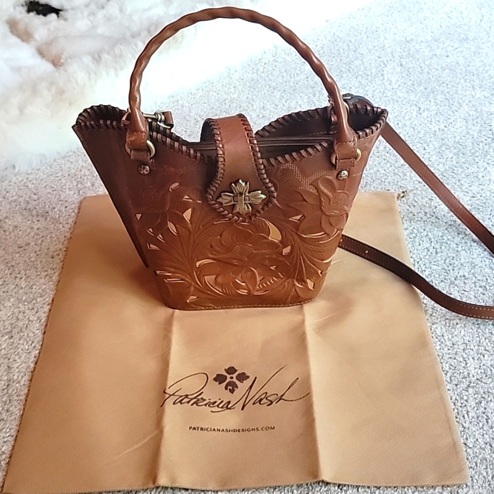 Patricia Nash Leather Cut Out Tooled Ninetta Tote Bucket Hobo Bag Tan